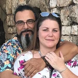 Meet your Posher, Elias